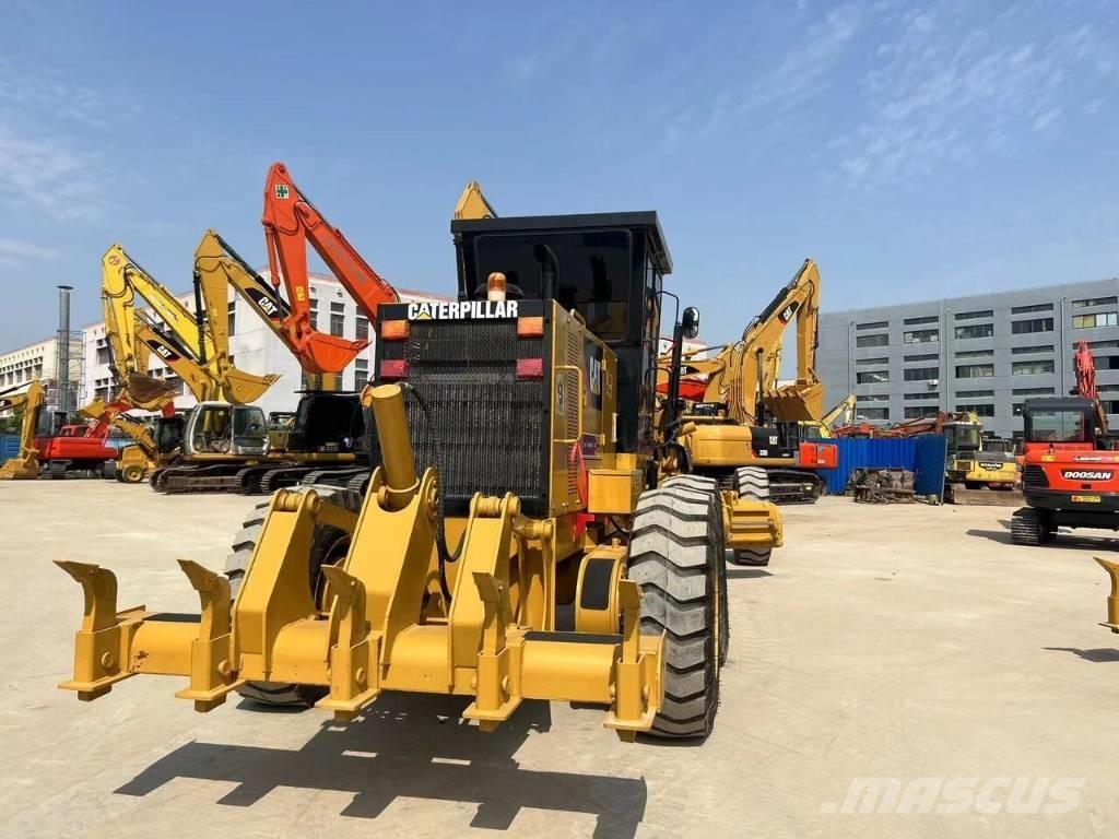 CAT 140 K Grederji