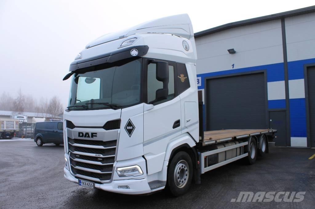 DAF XF 530 FAS Tovornjaki s kesonom/platojem