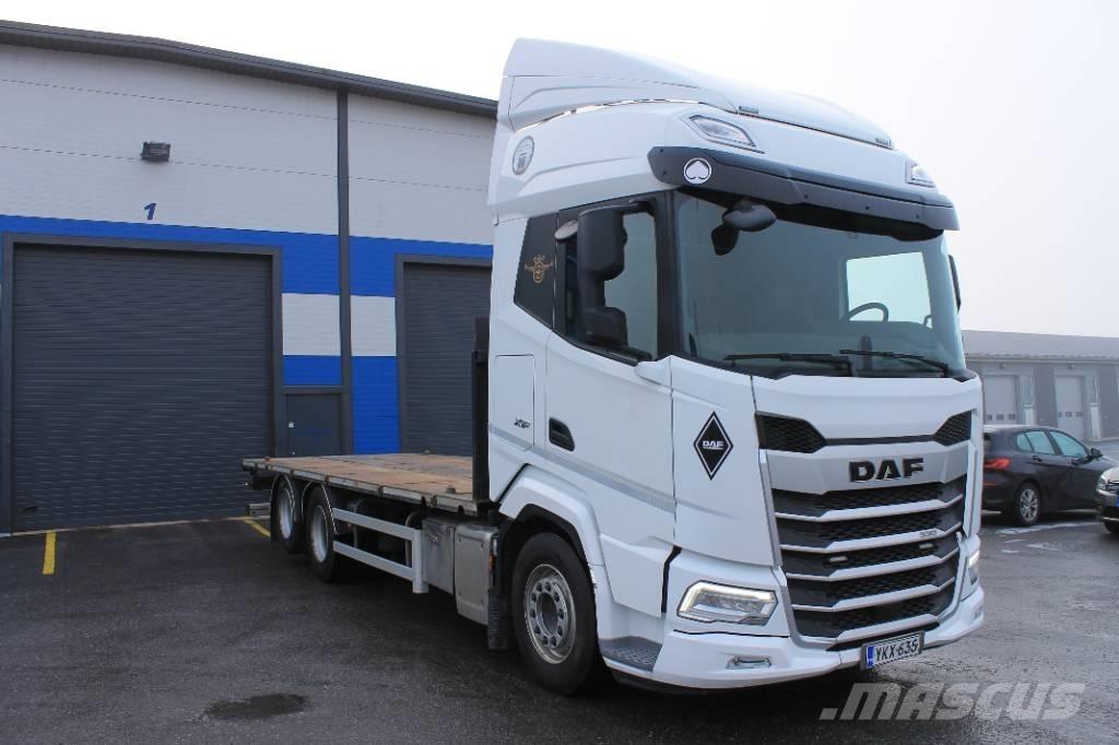 DAF XF 530 FAS Tovornjaki s kesonom/platojem