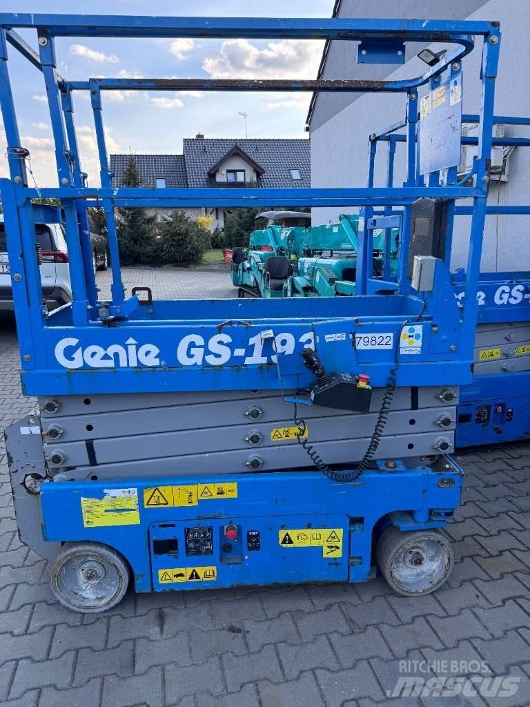 Genie GS 1930 Škarjaste dvižne ploščadi