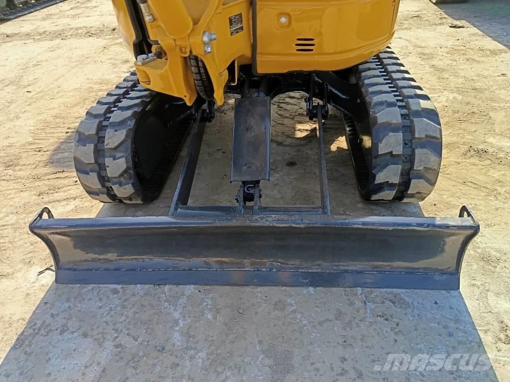 Komatsu PC 20 MR Mini bagri <7t