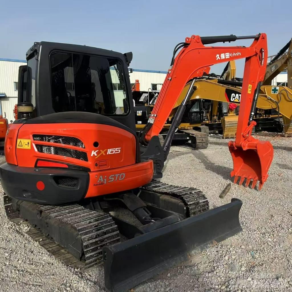 Kubota 165-5 Bagri goseničarji