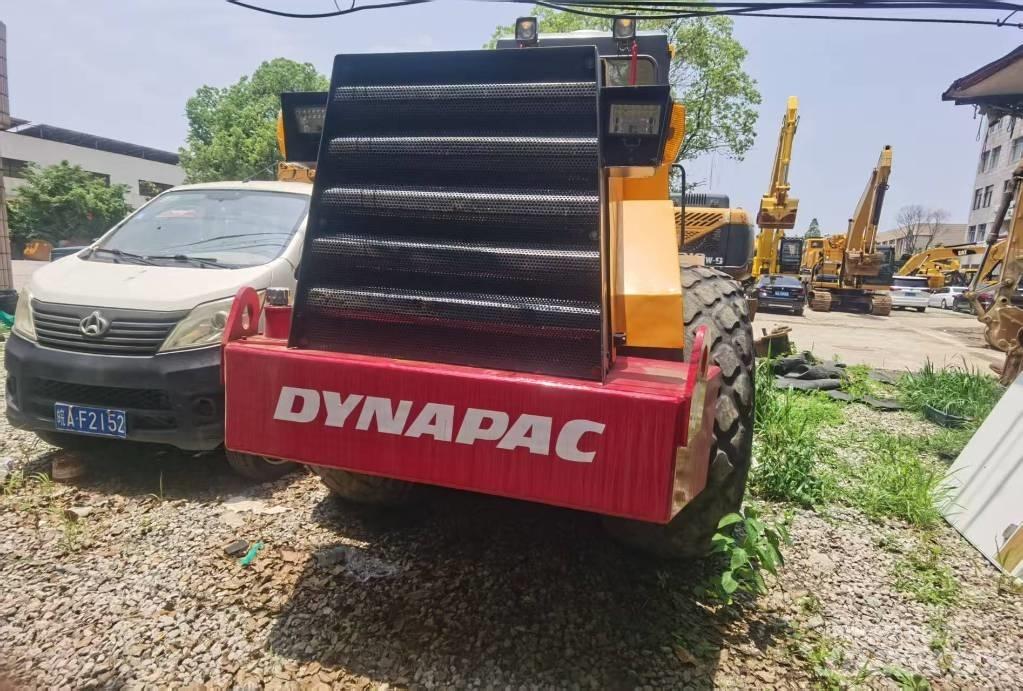 Dynapac ca251d Enojni valjarji