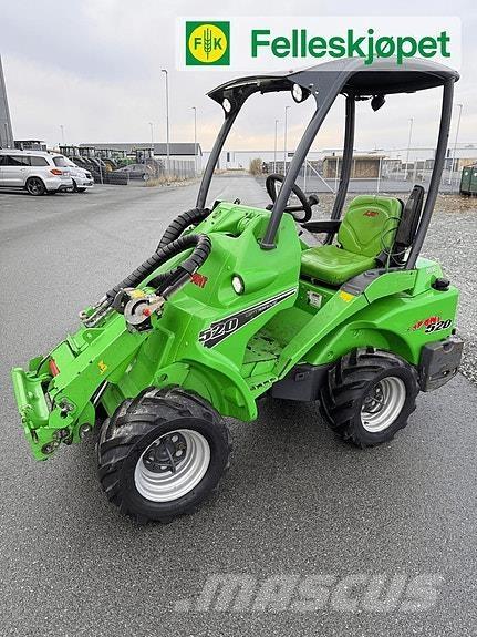 Avant 520 Skid steer mini nakladalci