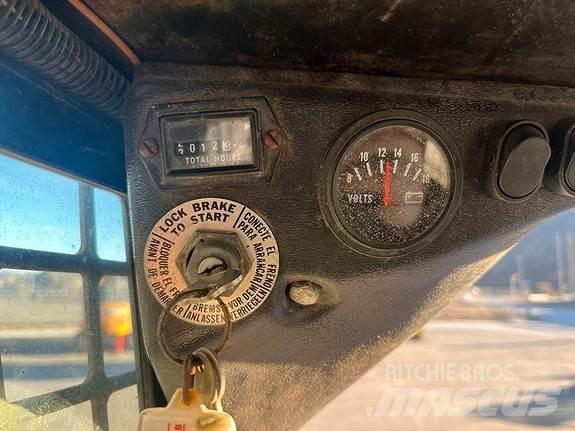 Bobcat 743 Skid steer mini nakladalci