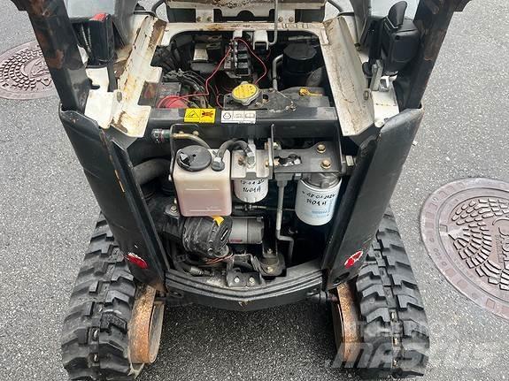 Bobcat E10 Mini bagri <7t