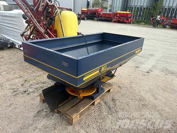 Bogballe M1 Trosilniki mineralnega gnojila