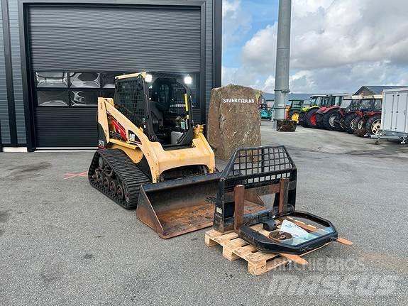 CAT 247B Skid steer mini nakladalci