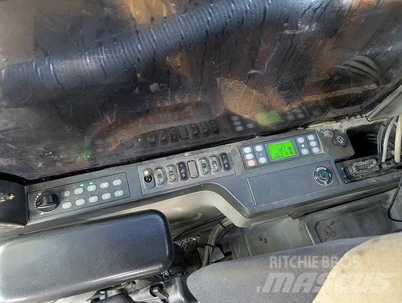 CAT 329EL Bagri goseničarji