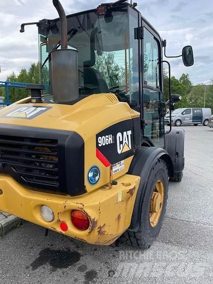CAT 906hl Kolesni nakladalci