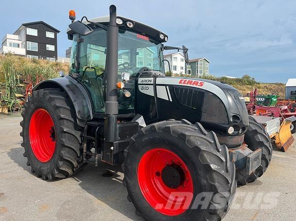 CLAAS 640 ARION Traktorji