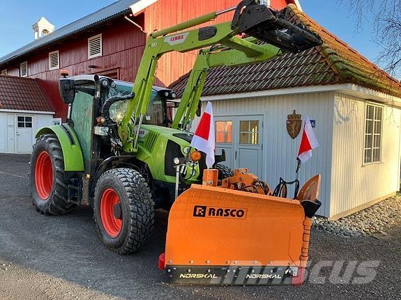 CLAAS Arion 420 Traktorji