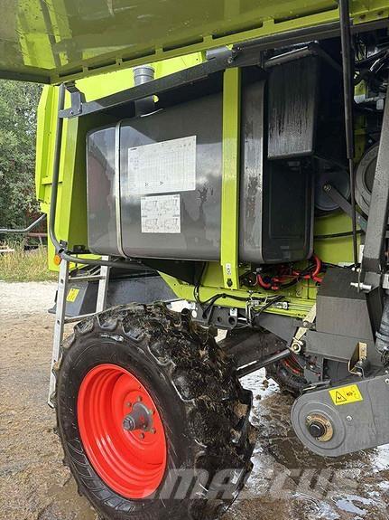 CLAAS Avero 240 Kombajni