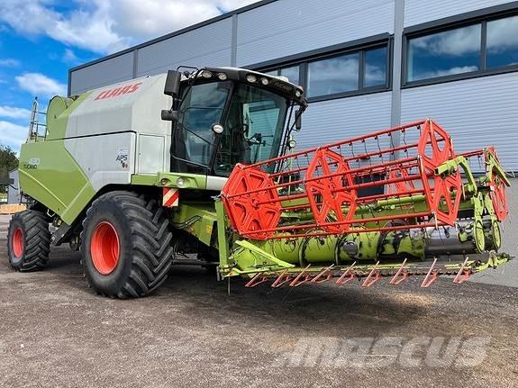 CLAAS Tucano 430 Kombajni