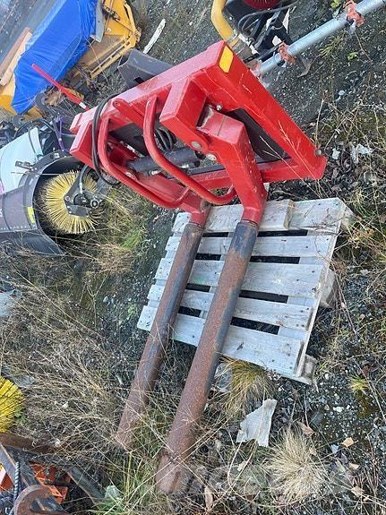 Dalen 1590 2007 Balirke (okrogle bale)