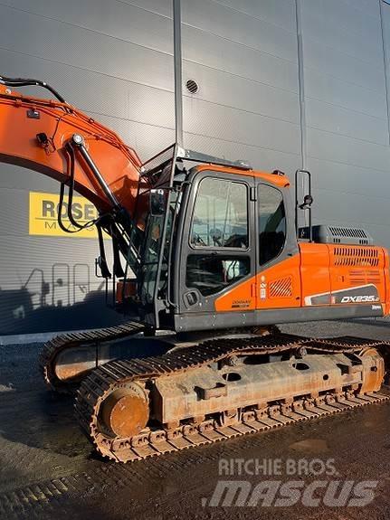Doosan DX235LC-5 Bagri goseničarji