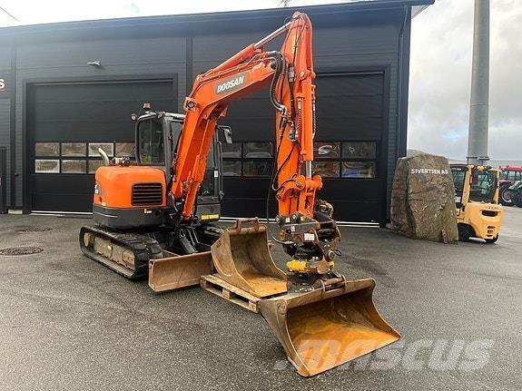 Doosan DX63-3 Mini bagri <7t