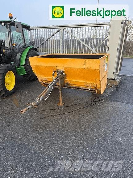 Epoke SKE20 Trosilci peska in soli