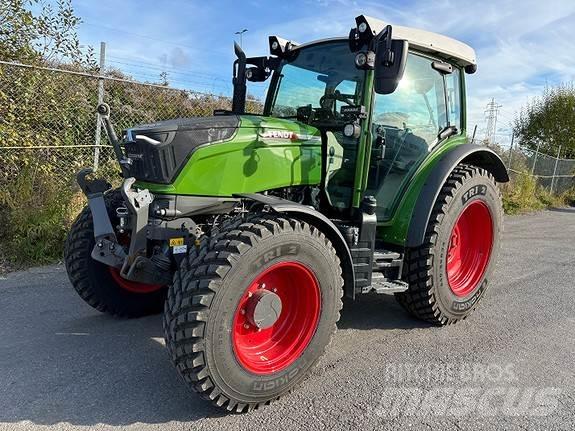 Fendt 211 Profi Traktorji