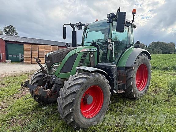 Fendt 516 Traktorji