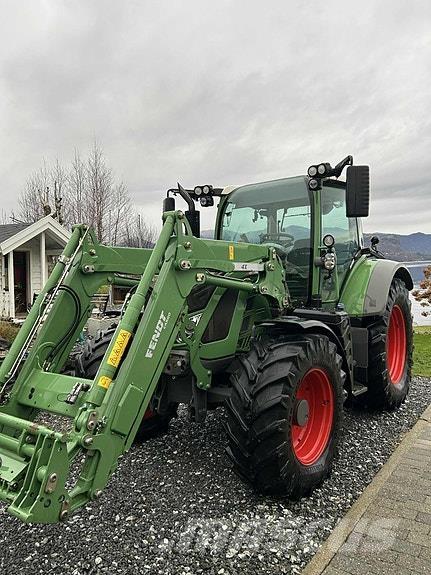 Fendt 516 Traktorji