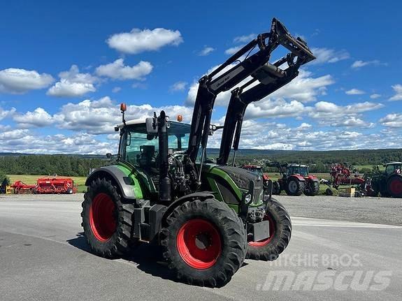 Fendt 516 Vario Traktorji