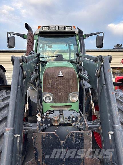 Fendt 716 Vario Traktorji