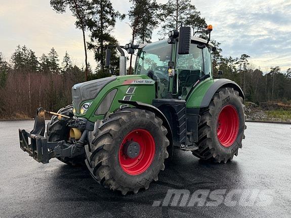 Fendt 724S4 Traktorji