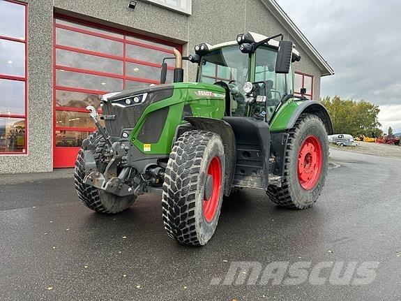 Fendt 942 VARIO Traktorji