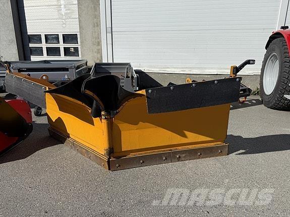 Gigant HSV-320 Drugi stroji za cesto in sneg