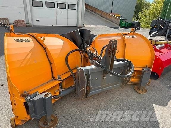 Gigant HSV-320 Drugi stroji za cesto in sneg