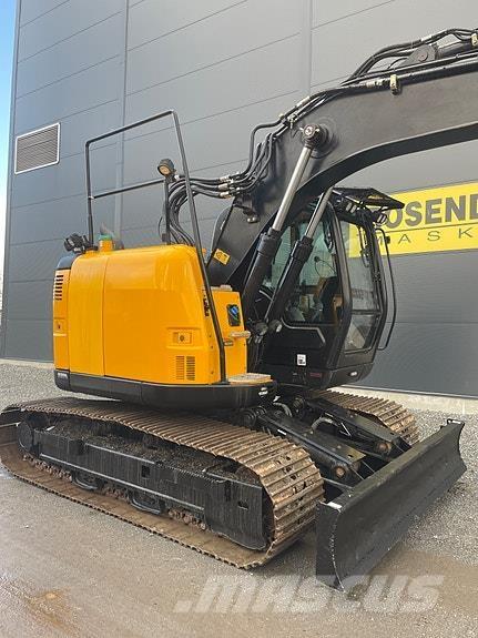 JCB 2020 Bagri goseničarji