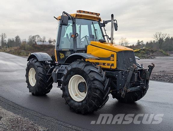JCB 2135 4WS Traktorji