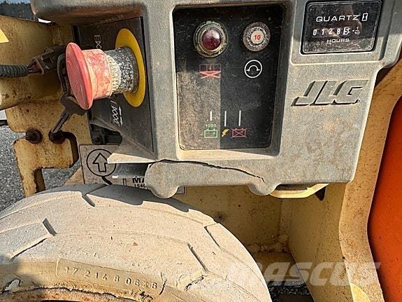 JLG 1930ES 61749 Druga dvigala in dvižne ploščadi