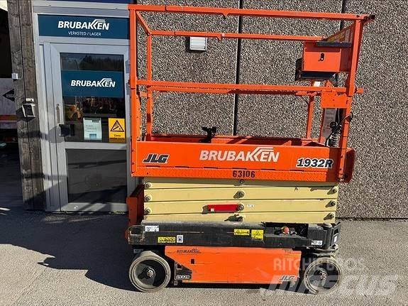 JLG 1932R Druga dvigala in dvižne ploščadi
