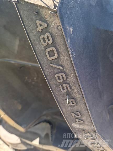 John Deere  Traktorji