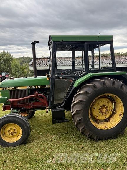 John Deere 1140 Traktorji