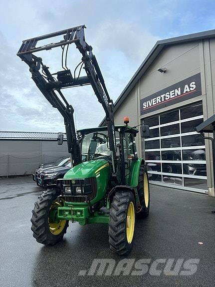 John Deere 5080 M Traktorji