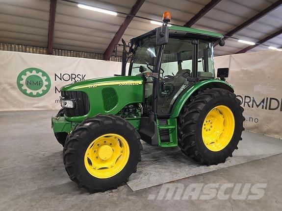 John Deere 5720 Traktorji