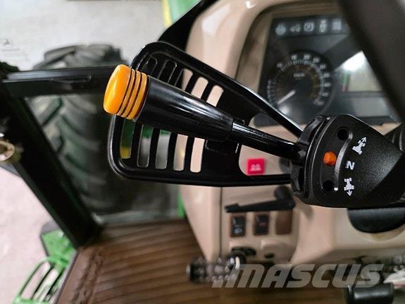 John Deere 5720 Traktorji