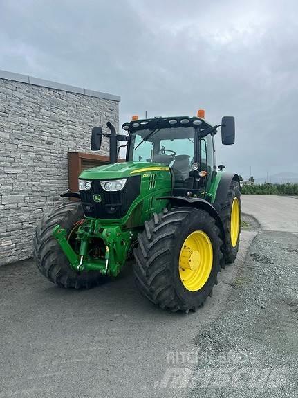John Deere 6155R Traktorji