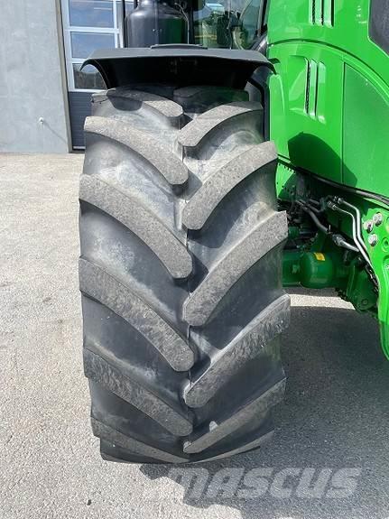 John Deere 6195R Traktorji