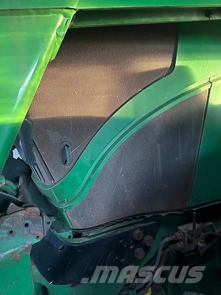 John Deere 6210R Traktorji