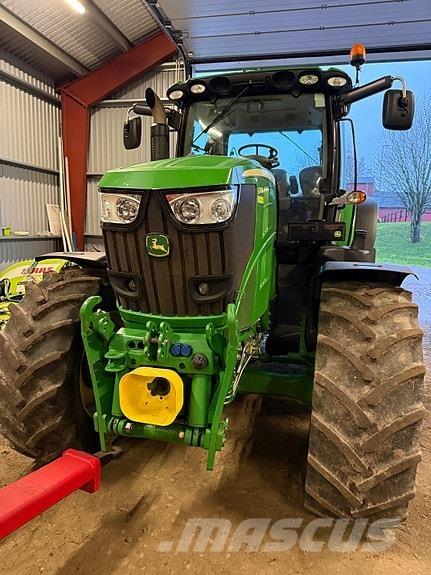 John Deere 6210R Traktorji