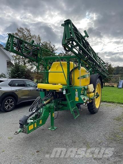 John Deere 732i Samohodne škropilnice