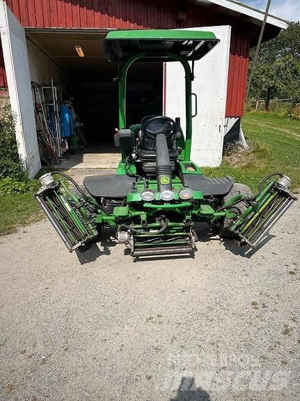 John Deere 7500A Druga komunalna oprema
