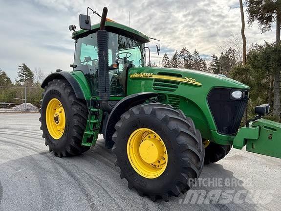 John Deere 7820 Traktorji