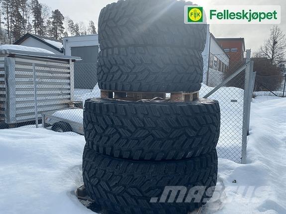 John Deere 7R Traktorji