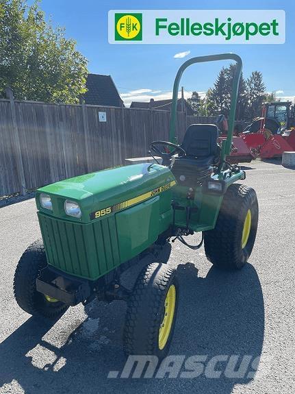 John Deere 955 Traktorji
