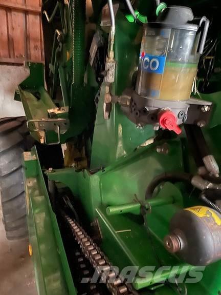 John Deere 960 Balirke (okrogle bale)